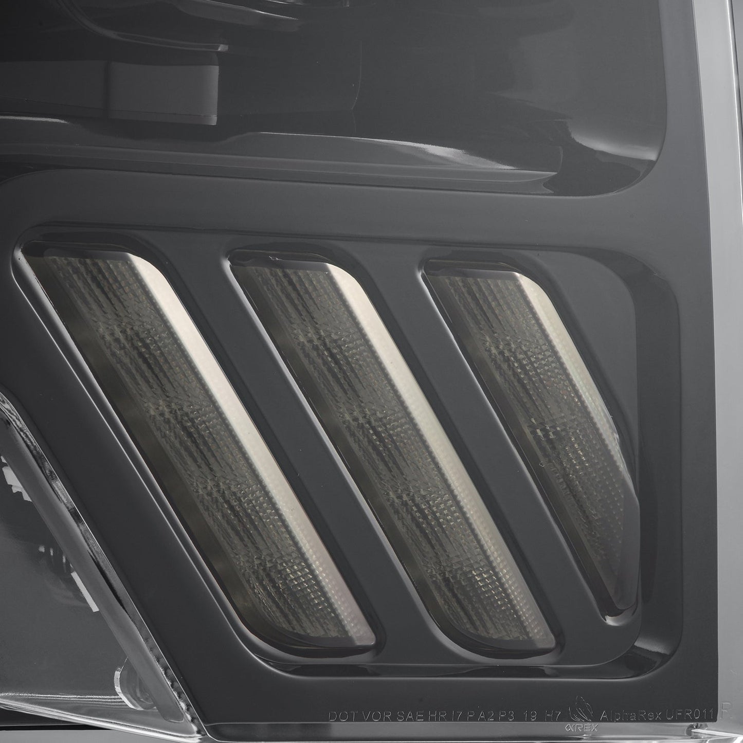 09-14 Ford F150 MKII PRO-Series Halogen Projector Headlights Alpha-Black