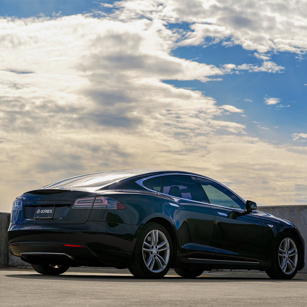 12-21 Tesla Model S LUXX-Series LED Tail Lights Alpha-Black (With Black Trunk Center Piece Replacement)