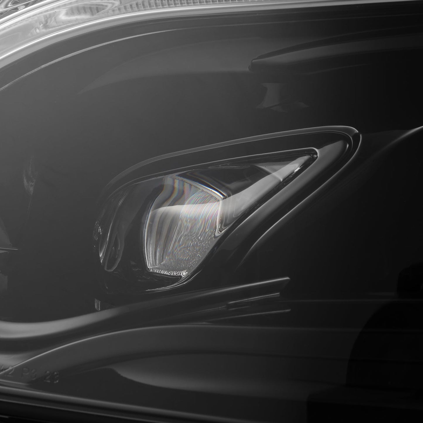 19-25 Mercedes-Benz Sprinter LUXX-Series LED Projector Headlights Alpha-Black