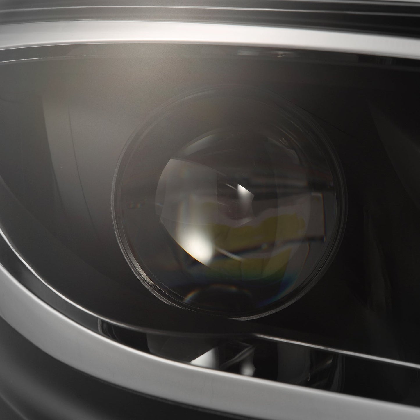 19-25 Mercedes-Benz Sprinter LUXX-Series LED Projector Headlights Black