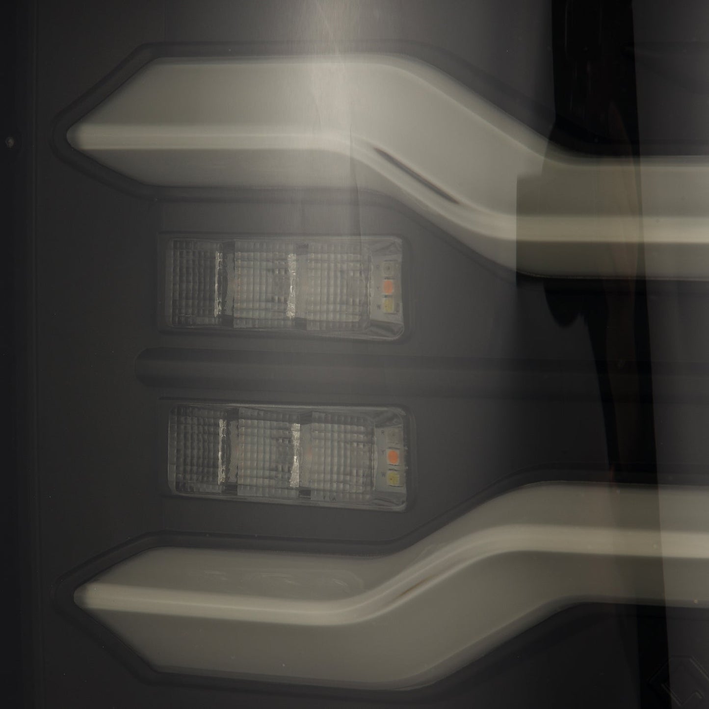 19-24 Ram 2500/3500 LUXX-Series LED Tail Lights Black