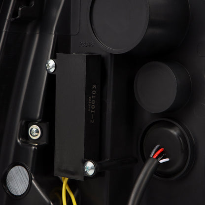 19-24 Ram 2500/3500 LUXX-Series LED Tail Lights Black-Red