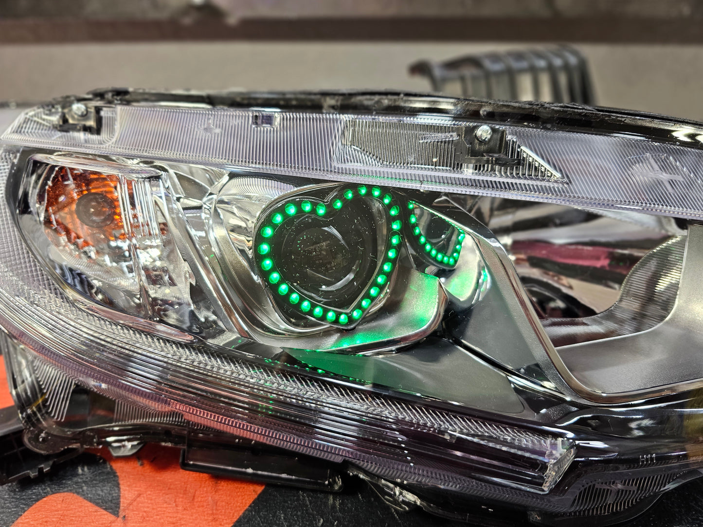 Heart Shaped Tint Halo RGBW