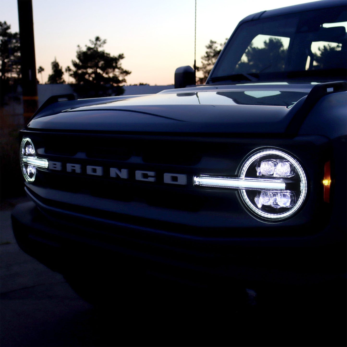 21-25 Ford Bronco /22-25 Ford Bronco Raptor NOVA-Series LED Projector Headlights Alpha-black