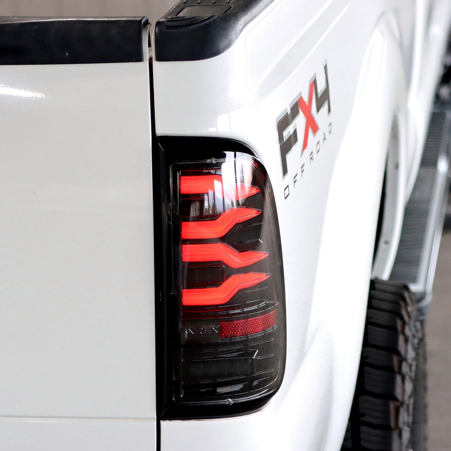 99-16 Ford Super Duty / 97-03 F150 LUXX-Series LED Tail Lights Black Red